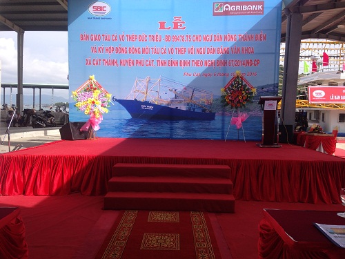 Lễ bàn giao, tàu cá vỏ thép tại Cảng Đề Gi
